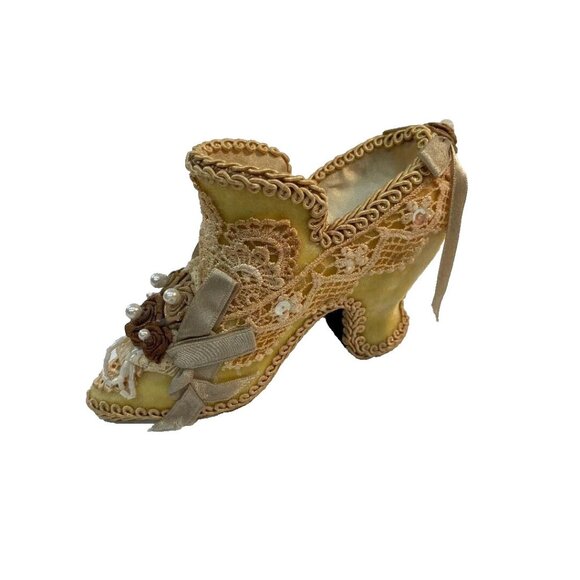 Katherine's Collection Vintage Victorian Shoe By Wayne M Kleski  ~ EUC - Picture 1 of 8